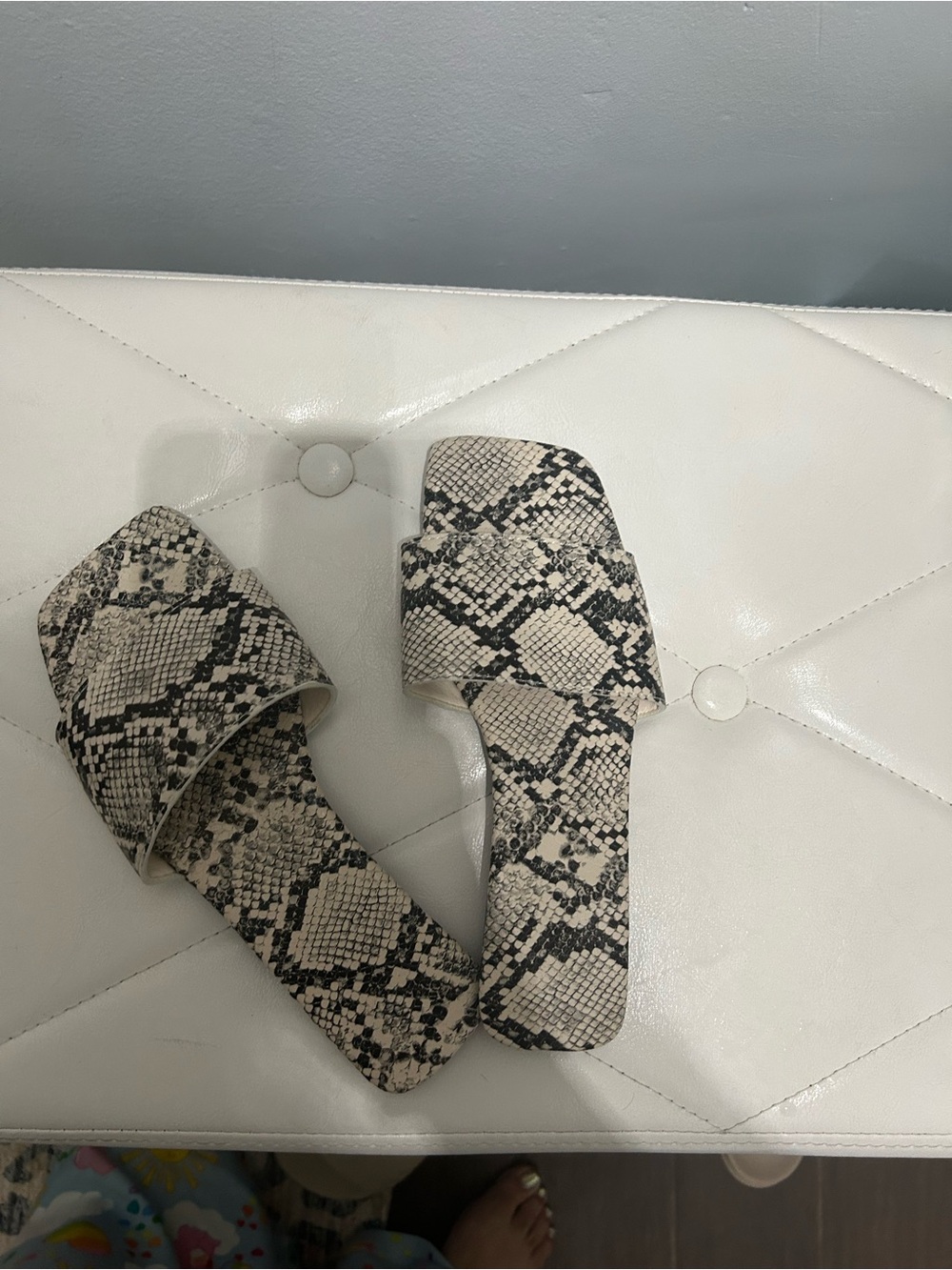 Neutral Snake Print Slide Sandals - Unbranded